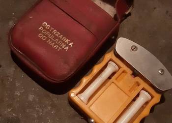 Ostrzałka popularna do nart z futerałem - zabytek PRL