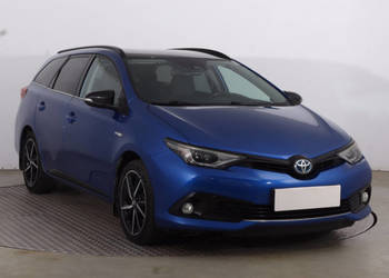 Toyota Auris Hybrid