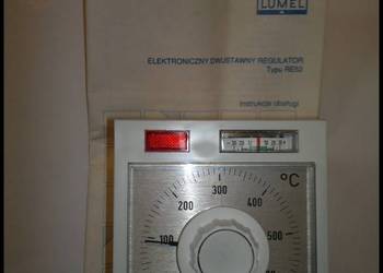 Elektroniczny dwustawny regulator typu RE52 do 400stopni C