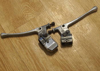 MZ ES 250 JASKÓŁKA DŹWIGNIA HAMULCA, SPRZĘGŁA , KLAMKI MILA