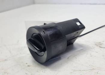 WŁĄCZNIK ŚWIATEŁ VOLKSWAGEN PASSAT B5