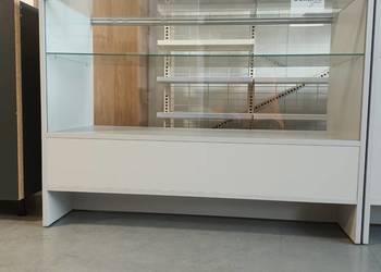 Lada szeroko szklona