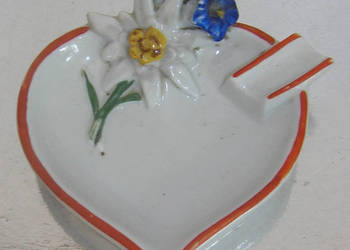 popielniczka vintage serce z kwiatami_D23
