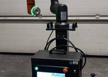 Robot,Cobot przemysłowy HANWHA Robotics HCR-5