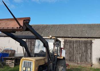 Sprzedam traktor C 355 z ładowaczem