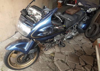 honda st 1100 paneuropan sc 26  czacha prawa owiewka boczek