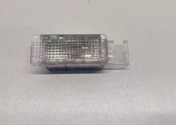 SEAT ATECA LAMPKA KABINY 6L0947565