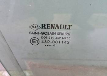 Szyba drzwi prawych przednich Renault Megane III