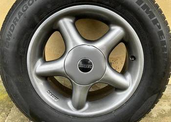 Felga z oponą zimową Toyota