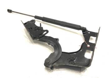 ZAWIAS MASKI LEWY MERCEDES CLS Sedan/Limuzyna