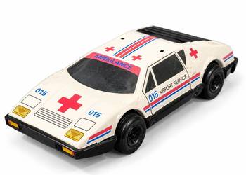 Kultowe FERRARI 512 BB Airport Service / Ambulance – Blaszana zabawka PRL /