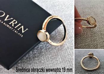 Pierścionek z jasnym oczkiem sztuczna biżuteraia rozmiar 20