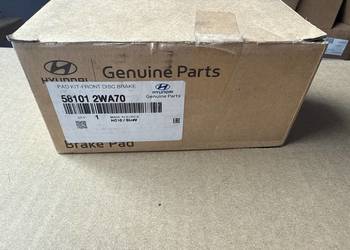 Oryginalny zestaw przednich klocków hamulcowych 58101-2WA70 – Hyundai / Kia