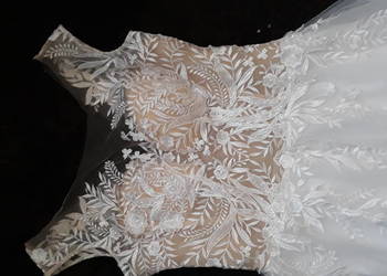 księżniczka suknia ślubna tiul 38/40-podpinany tren