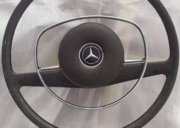 Mercedes W 115 Kierownica sprzedam