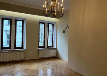 Lokal 72 m Wynajem Kraków Mikołajska Biuro Gabinet