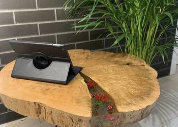 Stolik z żywicą epoksydową / buk/ żywica / rękodzieło