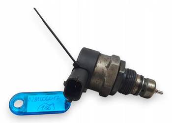 REGULATOR CIŚNIENIA PALIWA Peugeot 308 508 Citroen C4 Ford Focus 0281006017