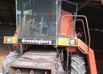 Dronningborg D4500. Massey Ferguson 24. Case dania