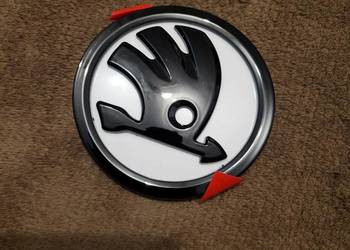 Logo, Emblemat Skoda przód - Białe tło