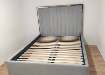 Nowe łóżko tapicerowane 140x200