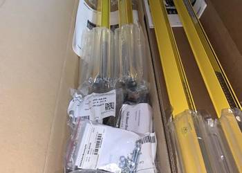 Allen Bradley 445L-P4S3400YD Safe 4 PAC 3 Beam Guardshield Safety Light Cu…