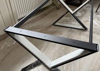 Solidny stelaż loft stolik ława