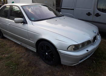 BMW  520i 2002 rok Shadow