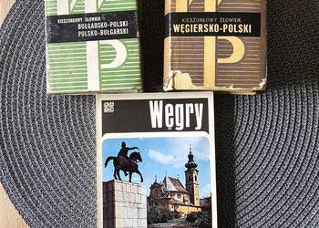 2 słowniki obustronne bułgarsko,  węgiersko-polski. nformator turyst. Węgry