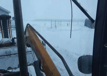 Odśnieżanie koparko ładowarką