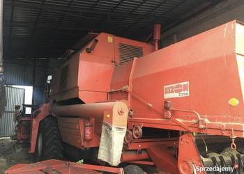 Sprzedam kombajn bizon Rekord