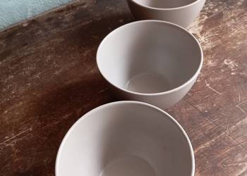 MISKI CERAMICZNE w kolorze szaro-beżowym 3szt.