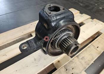 Zwrotnica RH FWD Case Maxxum 115, Puma 130