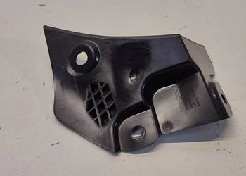 VOLVO XC40 OSŁONA ZAWIASU MASKI PRAWA 31479539