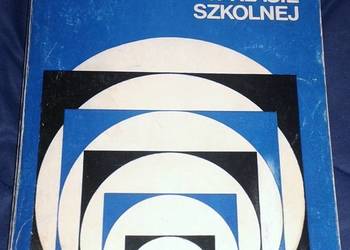 Sytuacje i procesy wychowawcze w klasie szkolnej.