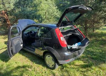 Sprzedaż Ford Fiesta