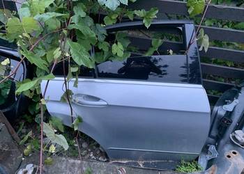 W212 drzwi prawy tył kompletne kolor
