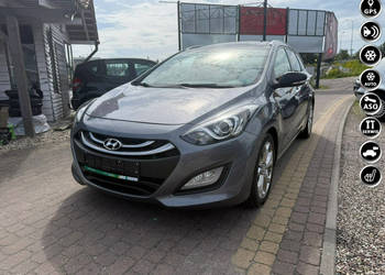 Hyundai i30 Hyundai i30 II KOMBI 1.6 CRDi 110 KM | 2014 | 184 tys. km | AS…