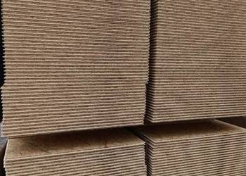 OSB frezowana 15mm ;  675 x 2050mm