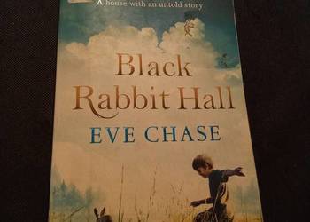 Black rabbit hall. Po angielsku!