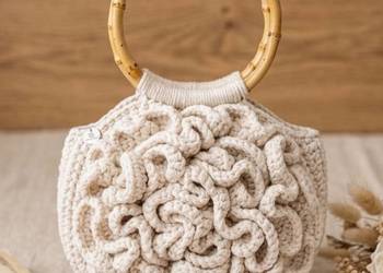 Torebka crochet z bambusowymi uchwytami "Piwonia", ręczne robiona