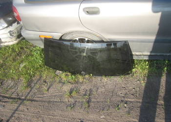 Szyba tylna tył Ford Fiesta mk5 01-08 klapy tylnej przyciemniona