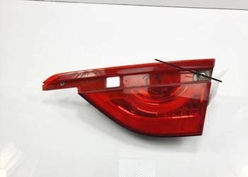 LAMPA W KLAPE PRAWA JAGUAR XF PURE GX63-15K272-AD