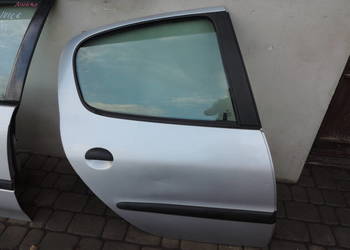 PEUGEOT 206 HB 5D DRZWI PRAWY TYŁ LEWE TYLNE EYC