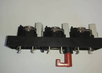 RS183-50 Moeller Gniazdo bezpiecznikowe potrójne 3 x D02