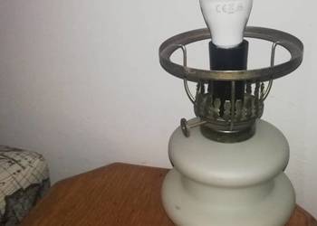 Lampka nocna z epoki PRL