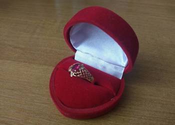 Pudełko na biżuterię w kształcie serca