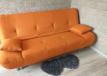 Sofa pomarańczowa