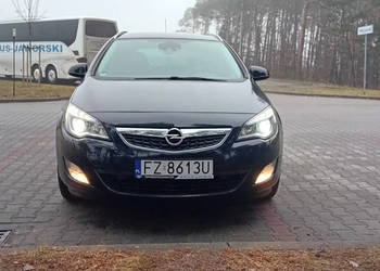 Opel Astra J automat bixenon szyberdach