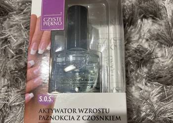 Aktywator wzrostu paznokci z czosnkiem